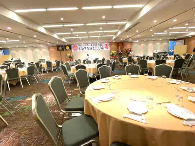 Banquet-style meeting room at Sotetsu Grand Fresa Tokyo-Bay Ariake for corporate events and lunches.