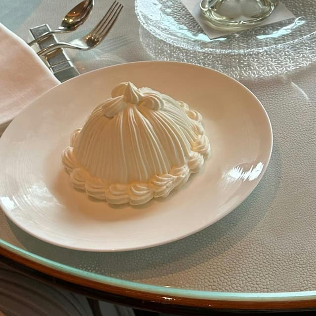 The Palace Lounge