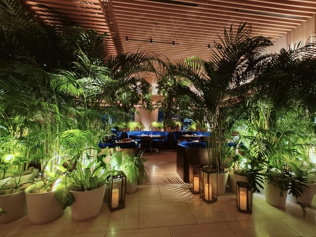 Lobby Bar