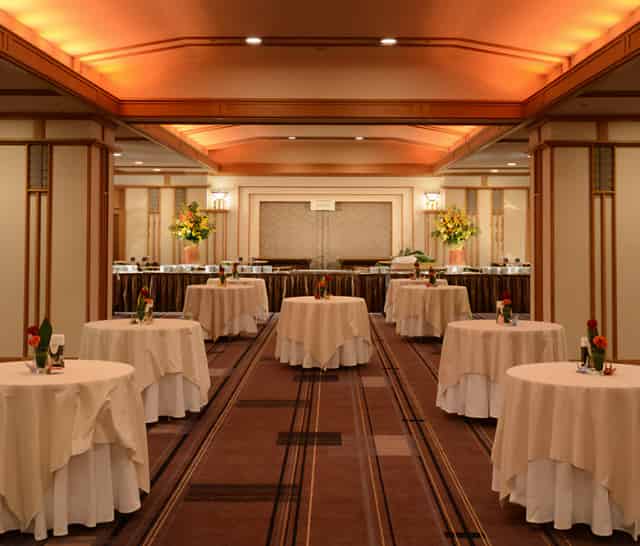 Banquet hall