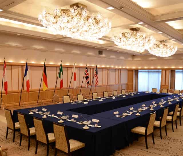 Banquet hall