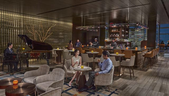Mandarin Bar