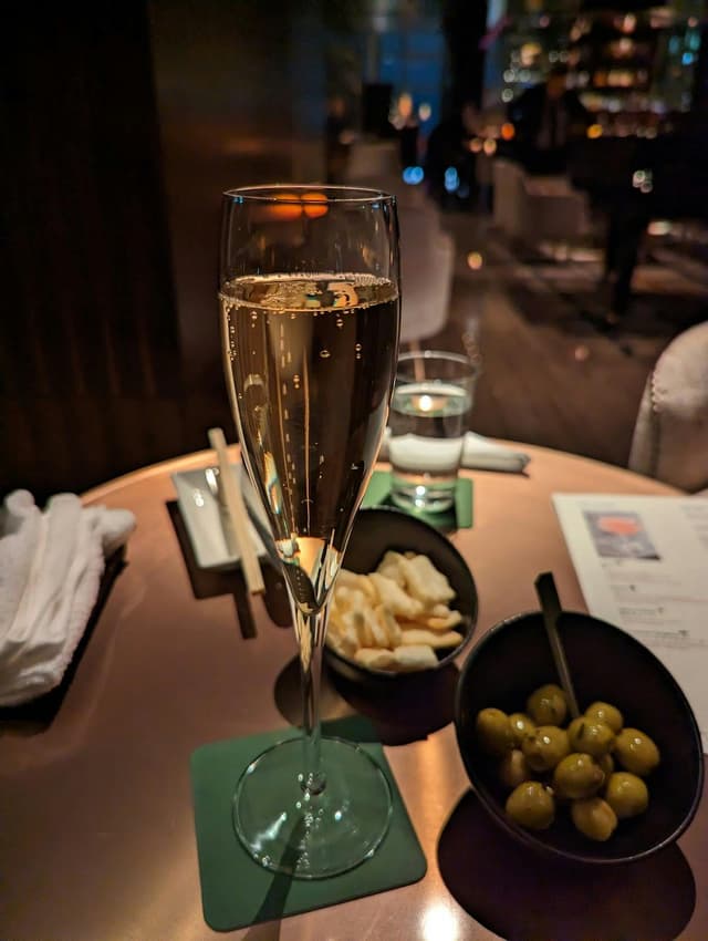 Mandarin Bar
