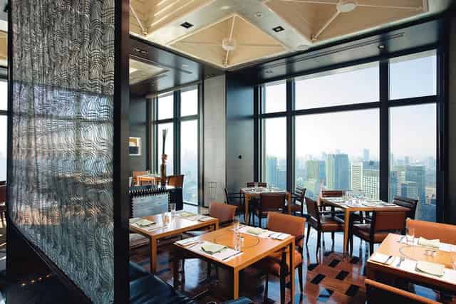 Mandarin Bar