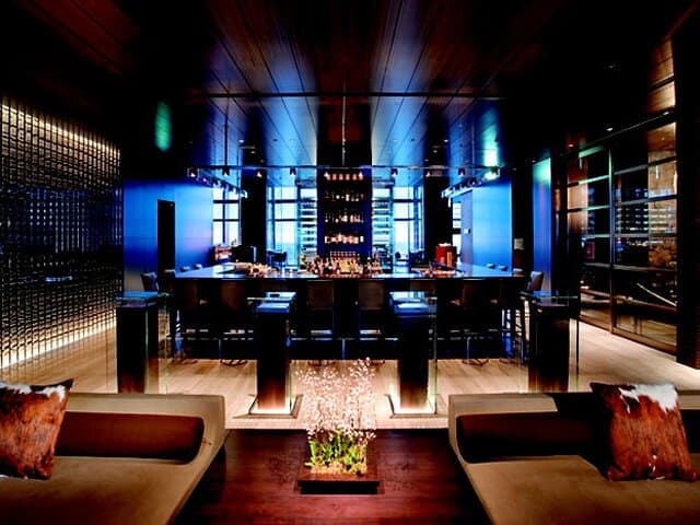 Mandarin Bar