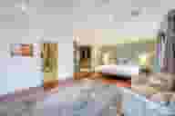 Photography Studios