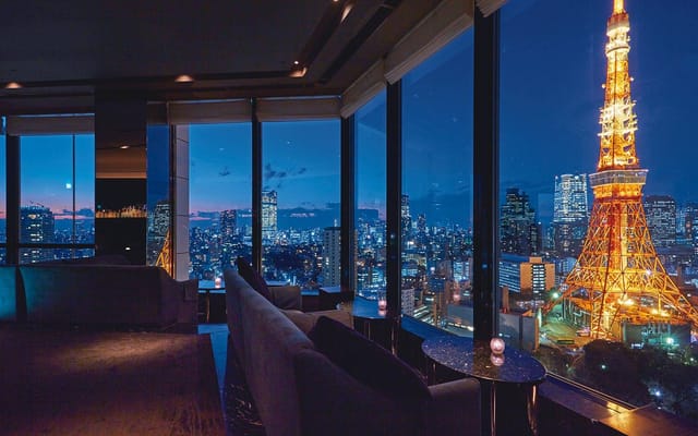 Rooftop Cafe & Bar with Tokyo Tower view, perfect for executive VIP reception and corporate event.