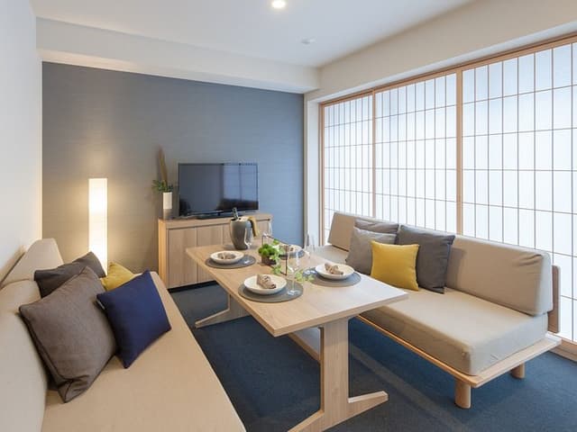 Western-Style Room