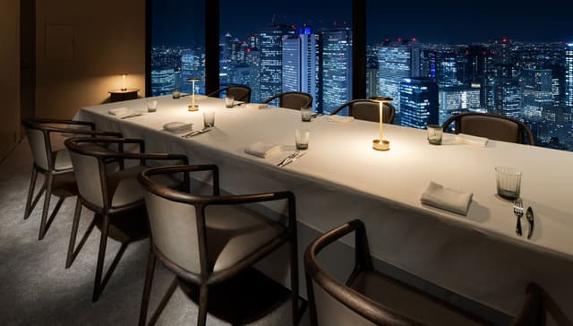 BELLUSTAR TOKYO +1 more