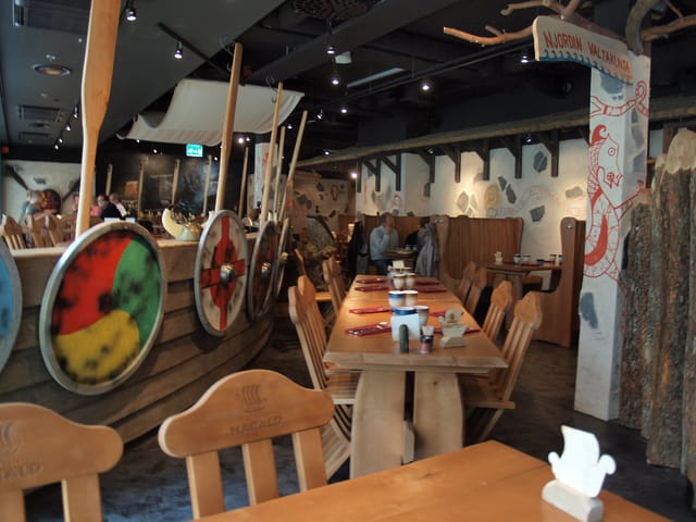 Viking-themed restaurant in Viikinkiravintola Harald for group dining and corporate team building.