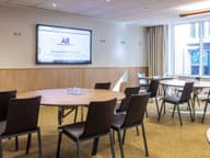 Small Meeting Rooms