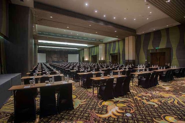 Classroom-style meeting room at Mercure Ancol, ideal for large corporate conferences and seminars.