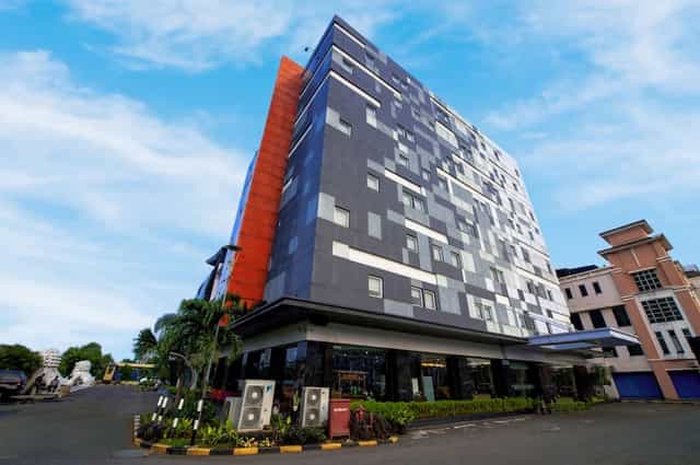 Modern Horu Hotel Mangga Dua Square exterior for corporate meetings and boutique events.