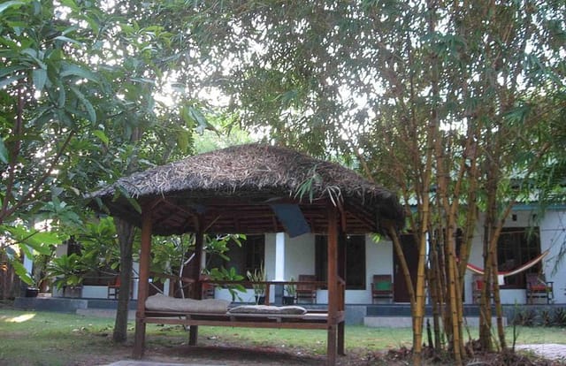Yudi’s at The Papilion: informal breakout space for creative executive offsite retreats.