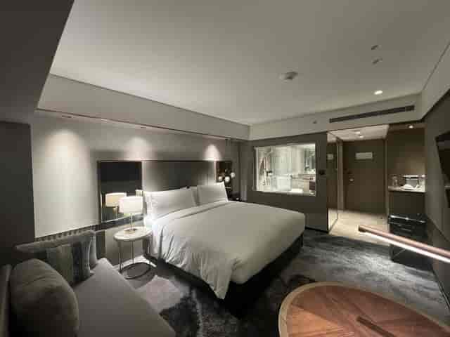 Luxury Tarumanagara Room, Sari Pacific Jakarta for executive travel and corporate events.