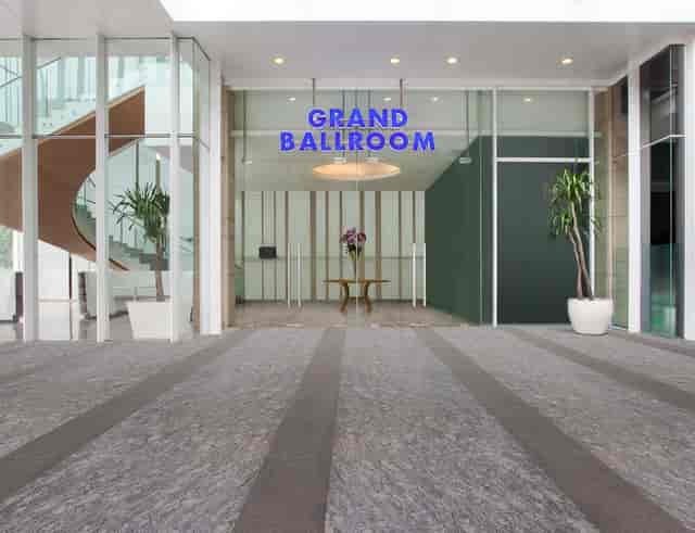 JS Luwansa Hotel Grand Ballroom: minimalist pre-function space for corporate events and weddings.