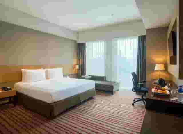 Rapha Room 4