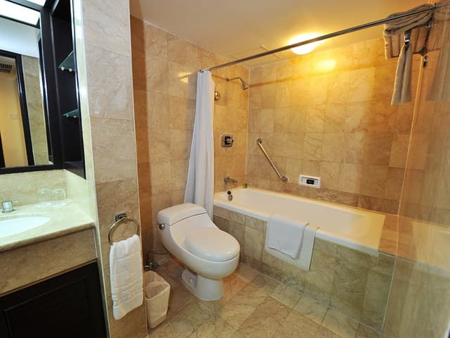 Ambon, Ceram & Nias