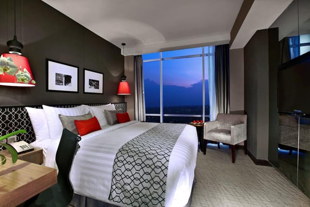 Executive conference suite at Aston Priority Simatupang with city views for business events.