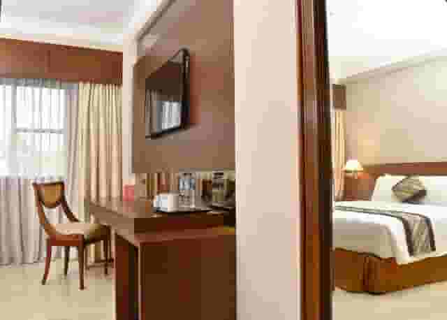 Nuri Room