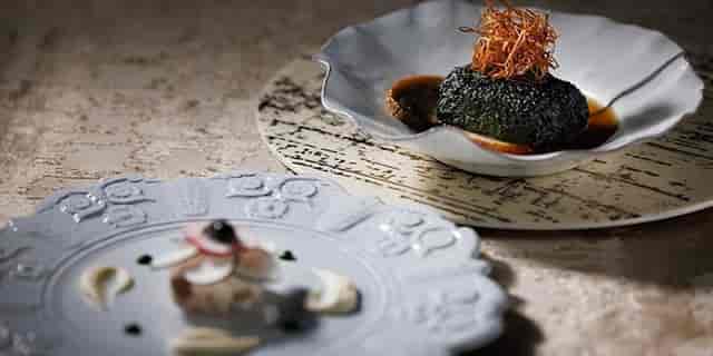 Luxury plated dinner at The Gate Hotel Tokyo for executive VIP events and awards galas.