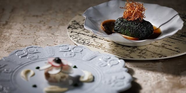 Luxury plated dinner at The Gate Hotel Tokyo for executive VIP events and awards galas.