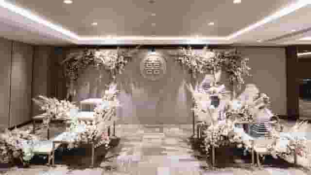 Jasmine Meeting Room