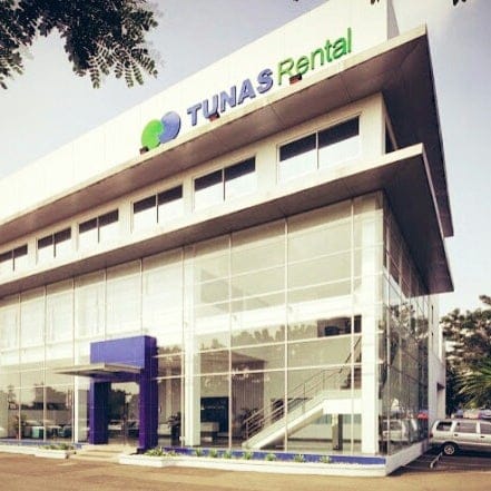 Modern corporate facility at Tunas Rental Bintaro with glass facade for board meetings and workshops.