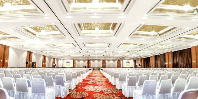 Grand Emerald Ballroom