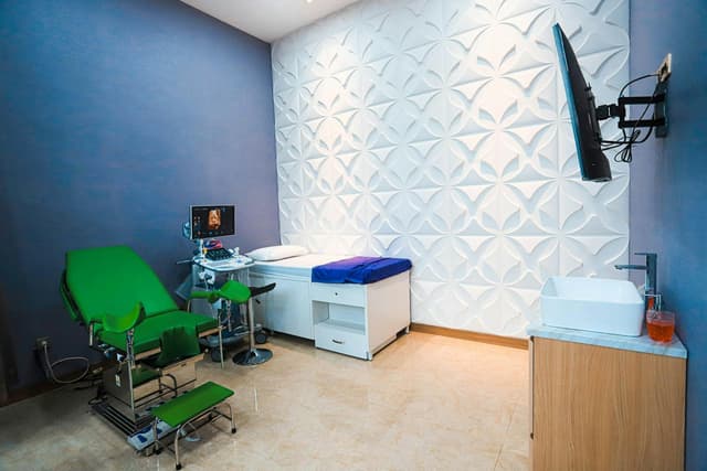 Kelly Room