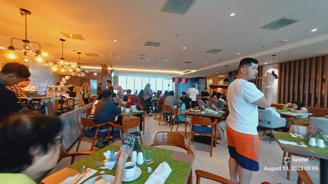 Aston Kemayoran City Hotel breakfast restaurant for corporate events and business meetings.