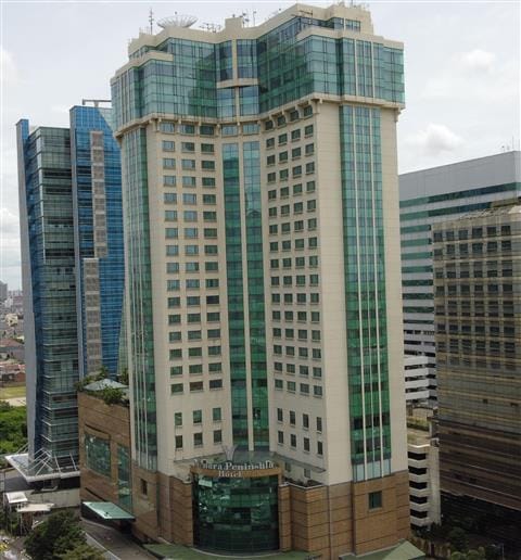 Alfresco Italian Grill at Menara Peninsula Hotel Jakarta for corporate conferences and events.
