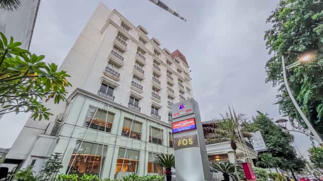 Arion Suites Hotel Kemang exterior for corporate event branding and guest arrival logistics.