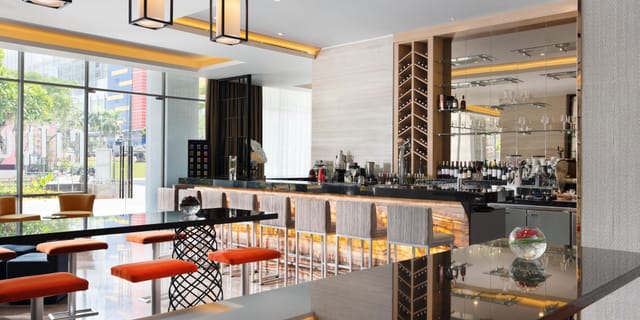 Restoran Dekat Holiday Inn Hotel ...