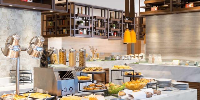 Restoran Dekat Holiday Inn Hotel ...