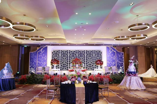 Holiday Inn & Suites Jakarta Gajah Mada