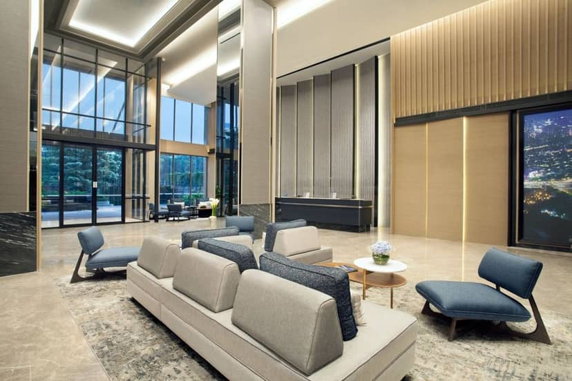 Contemporary hotel lobby at Rooms Somerset Sudirman for executive events and VIP networking.