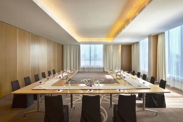 Meeting Room | Sofa Style