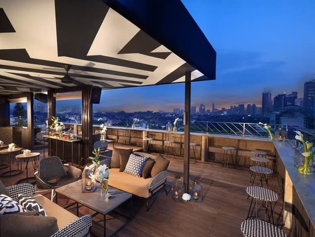 Rooftop Bar