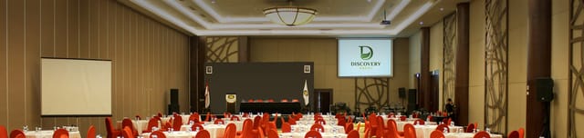 Kweni Boardroom banquet setup for corporate events and formal plenary sessions.