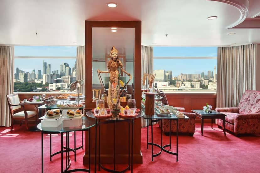 VIP lounge with city views at Lumire Hotel, ideal for executive networking and corporate events.