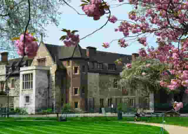 Charterhouse Square