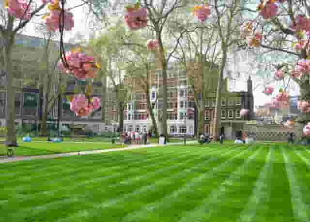 Charterhouse Square