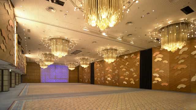 Tsuru ballroom at Hotel New Otani Tokyo: expansive space for premium galas and corporate events.