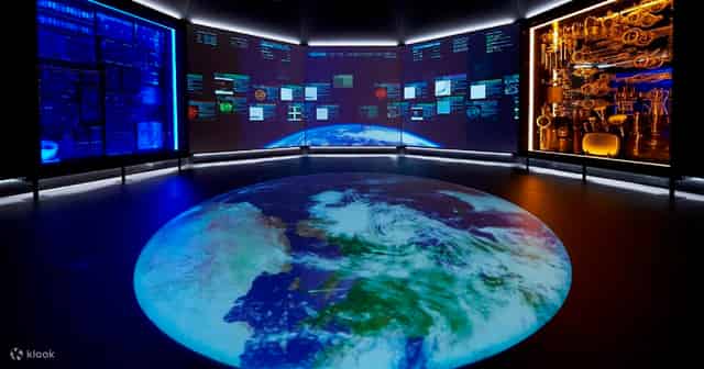 Global Gallery