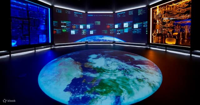 Global Gallery