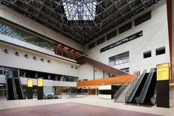 Theatre West atrium in Tokyo Metropolitan Theatre for corporate networking and brand activations.