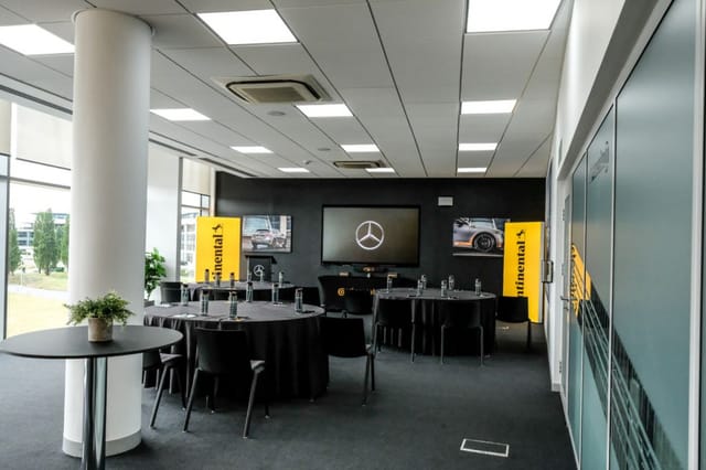 Continental Suite