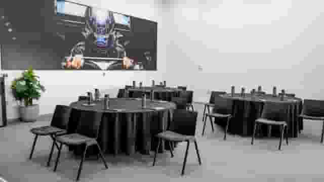 Hamilton & Russell Suite