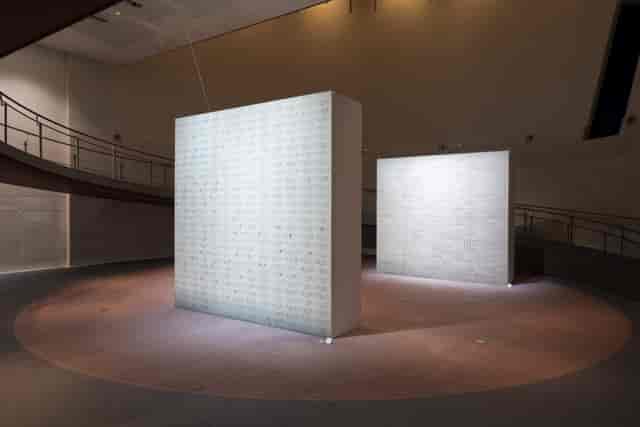 Minimalist SICF exhibition space with projection walls for gallery openings and corporate events.